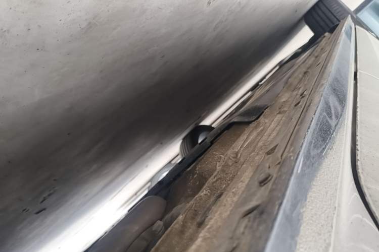 Used Volkswagen Golf 2023 Facelift 280TSI DSG R-Line Lite Left Side Sill