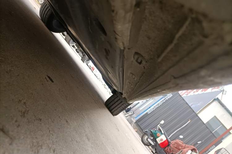 Used Volkswagen Golf 2023 280TSI DSG Pro Left Side Sill