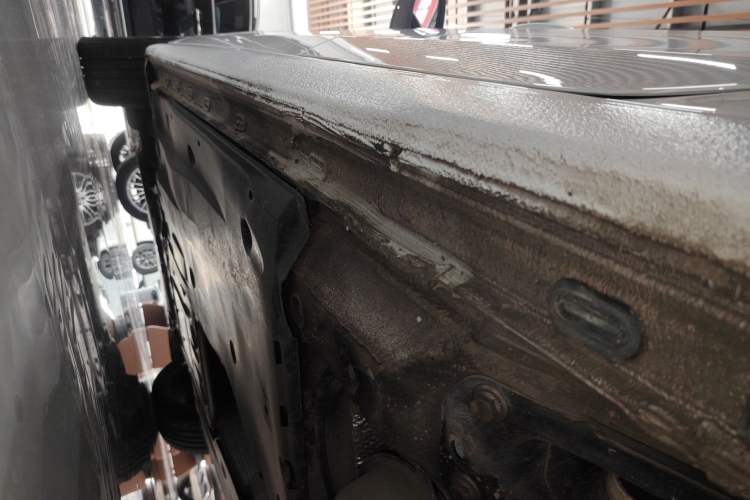 Used Volkswagen Golf 2023 Facelift 280TSI DSG Pro Left Side Sill
