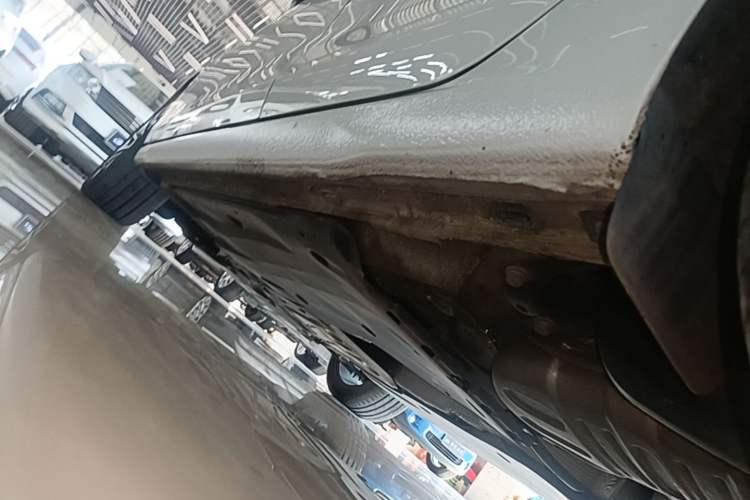 Used Volkswagen Golf 2023 Facelift 280TSI DSG Pro Left Side Sill