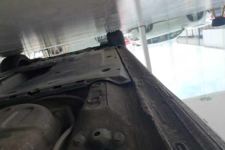 Used Volkswagen Golf 2023 Facelift 280TSI DSG Pro Left Side Sill
