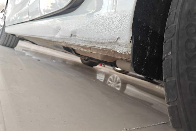Used Volkswagen Golf 2023 280TSI DSG Pro Left Side Sill
