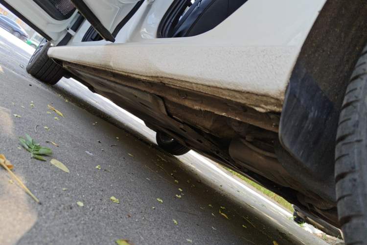 Used Volkswagen Golf 2023 Facelift 280TSI DSG Pro Left Side Sill