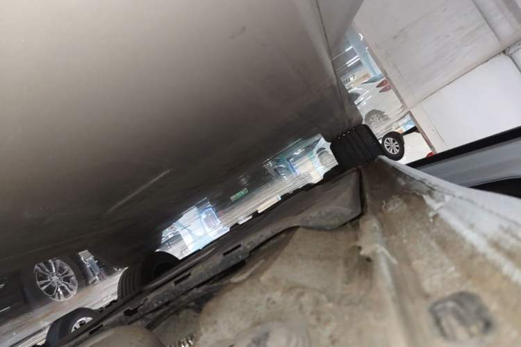 Used Volkswagen Golf 2023 280TSI DSG Pro Left Side Sill