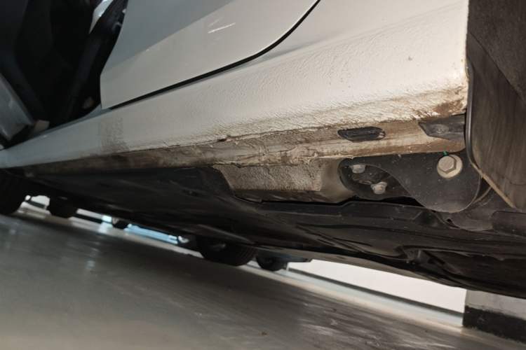 Used Volkswagen Golf 2023 200TSI DSG Pro Left Side Sill
