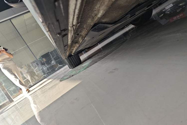 Used Volkswagen Golf 2023 Facelift 280TSI DSG R-Line Lite Left Side Sill