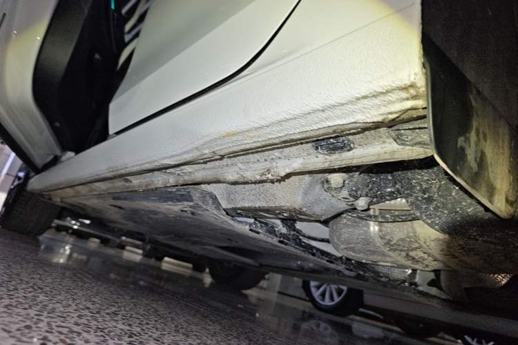 Used Volkswagen Golf 2023 Facelift 280TSI DSG Pro Left Side Sill