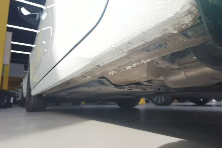 Used Volkswagen Golf 2023 280TSI DSG Pro Left Side Sill