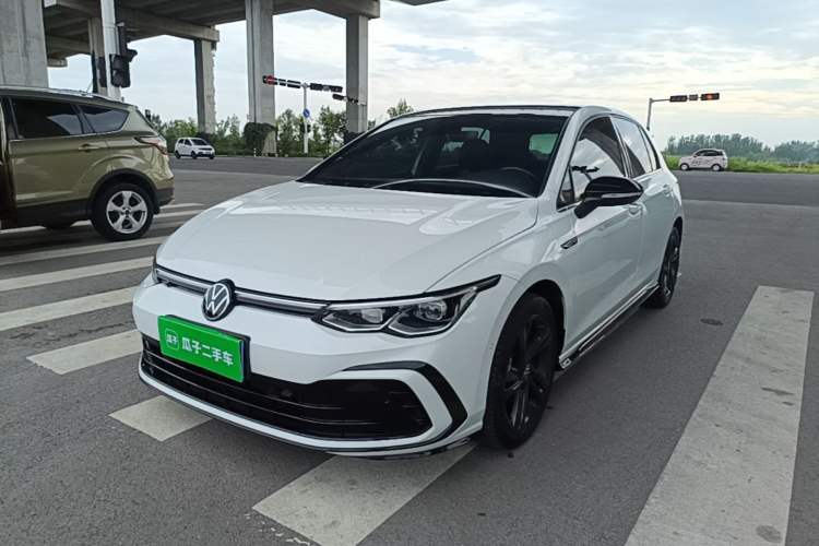 Ojetý Volkswagen Golf 2023 280TSI DSG R-Line Lite Guazi used car, China used car export, Used car for sale, Used  cars, Cheapest cars for sale