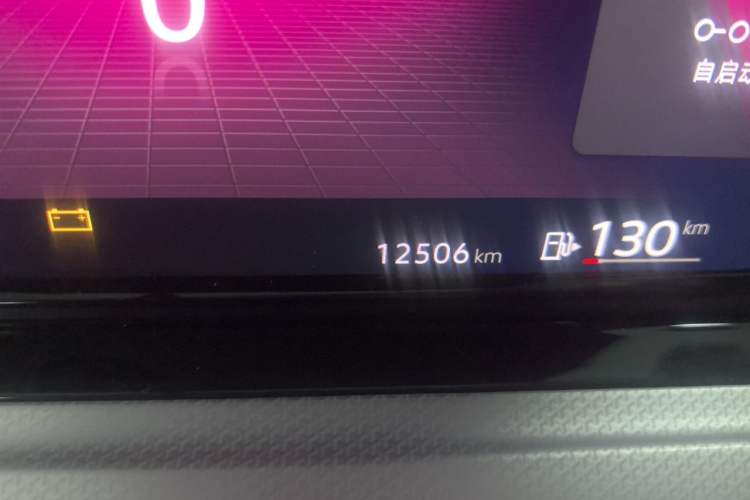 Used Volkswagen Golf 2023 Facelift 280TSI DSG Pro Odometer Close Up