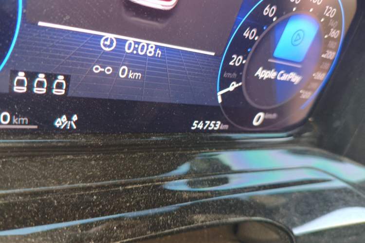Used Volkswagen Golf 2023 280TSI DSG R-Line Lite Odometer Close Up