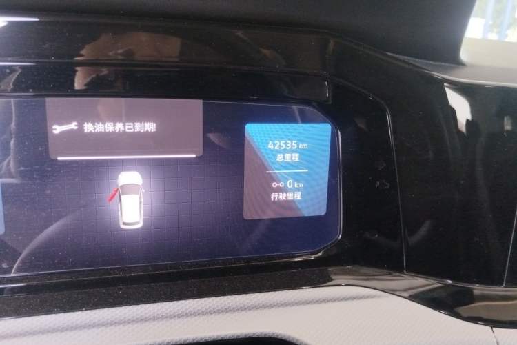 Used Volkswagen Golf 2023 280TSI DSG Pro Odometer Close Up