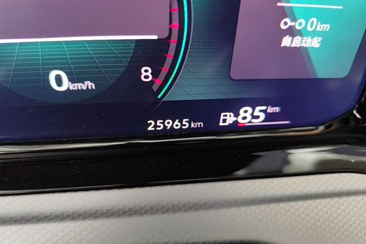 Used Volkswagen Golf 2023 Facelift 280TSI DSG Pro Odometer Close Up