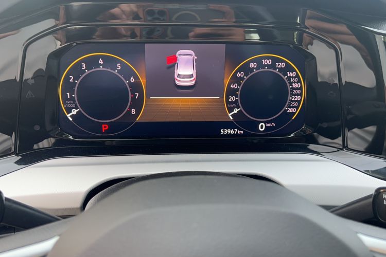 Used Volkswagen Golf 2023 200TSI DSG Odometer Close Up