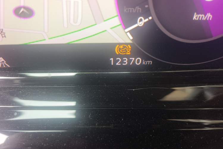 Used Volkswagen Golf 2023 Facelift 280TSI DSG R-Line Odometer Close Up