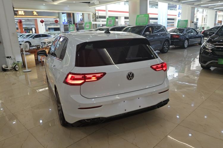 Used Volkswagen Golf 2023 Facelift 280TSI DSG R-Line Rear Left 45 Deg