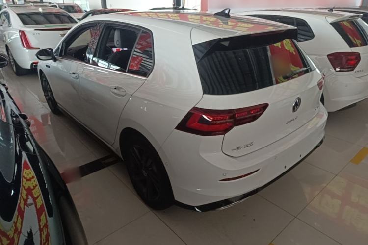 Used Volkswagen Golf 2023 Facelift 280TSI DSG R-Line Rear Left 45 Deg