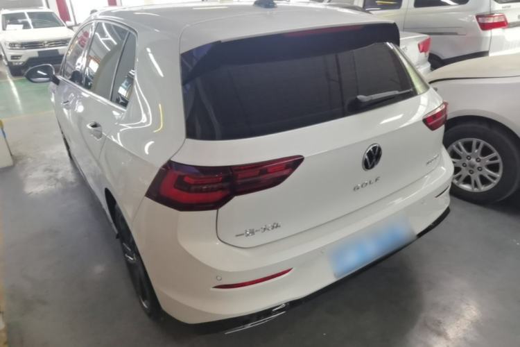 Used Volkswagen Golf 2023 Facelift 280TSI DSG R-Line Lite Rear Left 45 Deg
