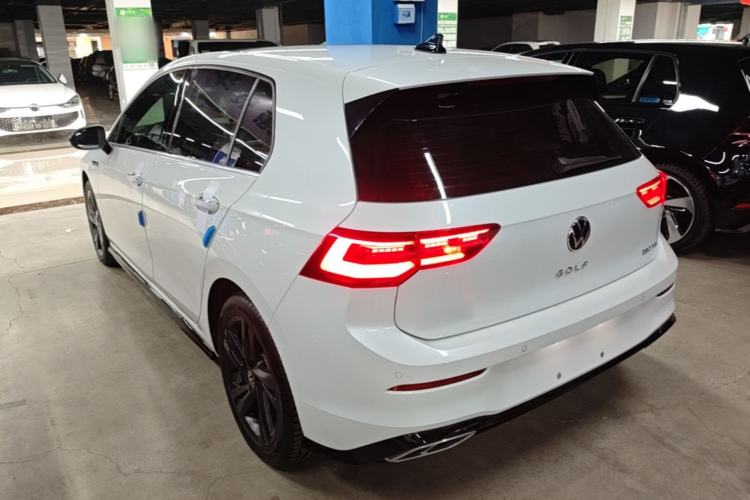 Used Volkswagen Golf 2023 280TSI DSG R-Line Lite Rear Left 45 Deg
