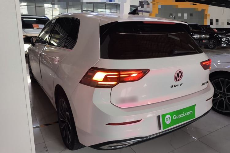 Used Volkswagen Golf 2023 Revised Version 200TSI DSG Pro Rear Left 45 Deg