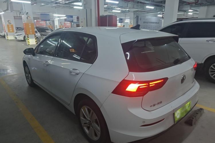 Used Volkswagen Golf 2023 200TSI DSG Rear Left 45 Deg