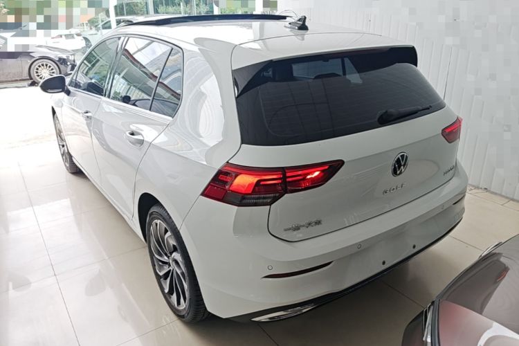 Used Volkswagen Golf 2023 Facelift 280TSI DSG Pro Rear Left 45 Deg