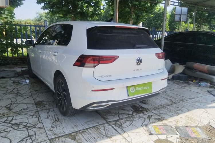 Used Volkswagen Golf 2023 280TSI DSG Pro Rear Left 45 Deg