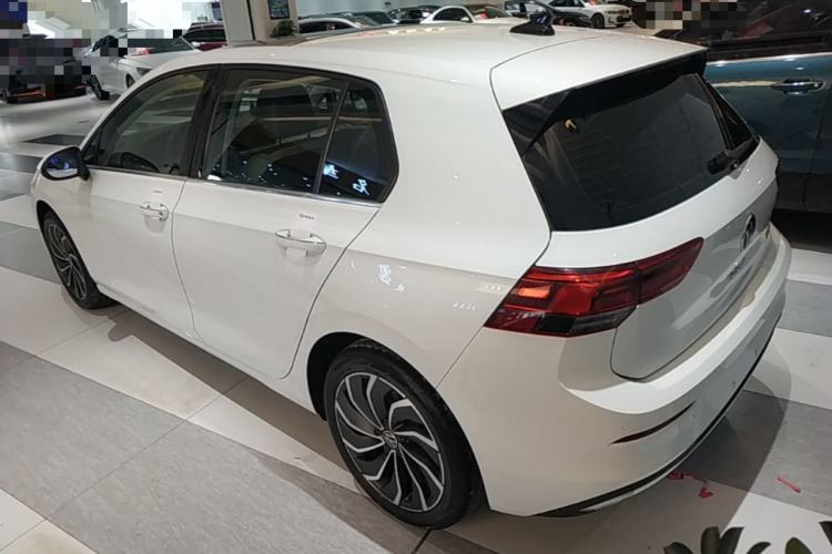 Used Volkswagen Golf 2023 280TSI DSG Pro Rear Left 45 Deg