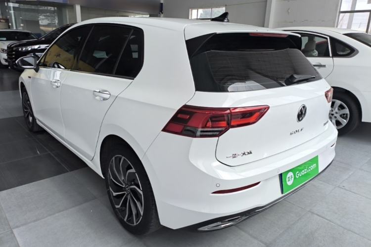 Used Volkswagen Golf 2023 Facelift 280TSI DSG Pro Rear Left 45 Deg