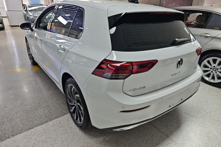 Used Volkswagen Golf 2023 Facelift 280TSI DSG Pro Rear Left 45 Deg