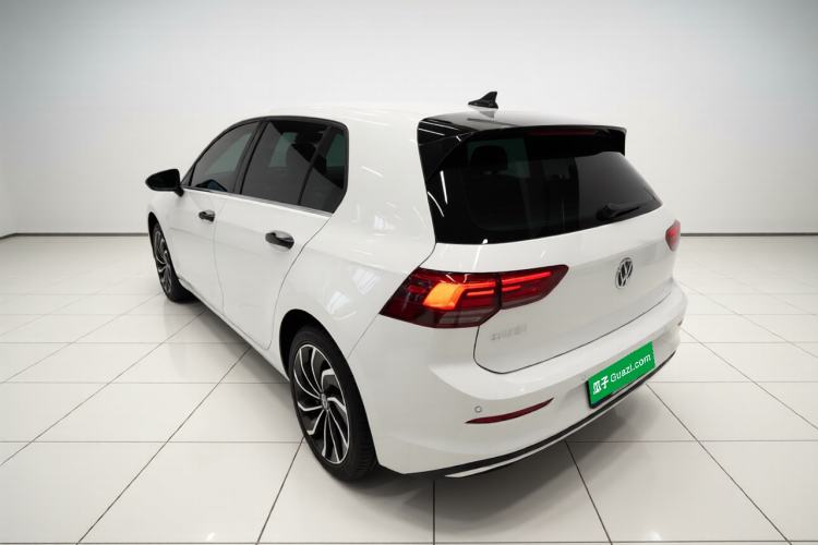Used Volkswagen Golf 2023 Facelift 280TSI DSG Pro Rear Left 45 Deg