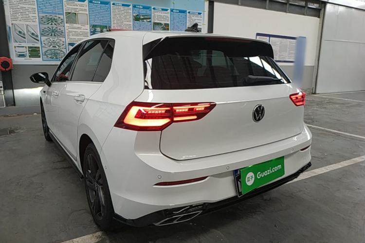 Used Volkswagen Golf 2023 Facelift 280TSI DSG R-Line Rear Left 45 Deg