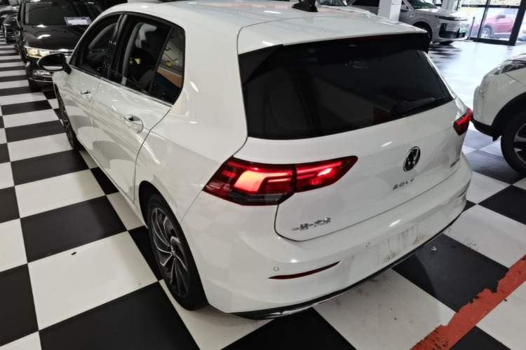 Used Volkswagen Golf 2023 Facelift 280TSI DSG Pro Rear Left 45 Deg