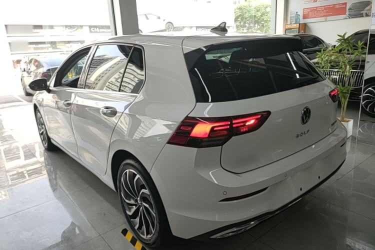 Used Volkswagen Golf 2023 Facelift 280TSI DSG Pro Rear Left 45 Deg
