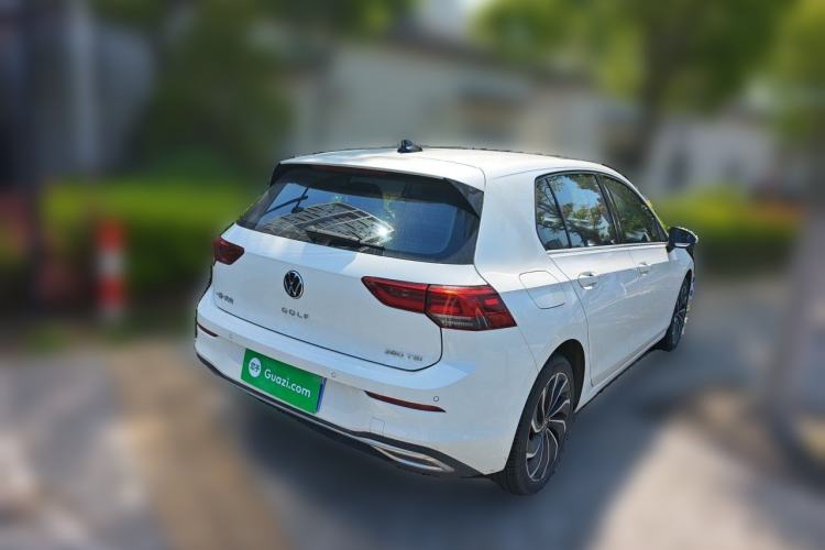 Used Volkswagen Golf 2023 Facelift 280TSI DSG Pro Rear Right 45 Deg
