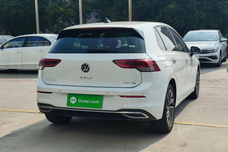 Used Volkswagen Golf 2023 Facelift 280TSI DSG Pro Rear Right 45 Deg