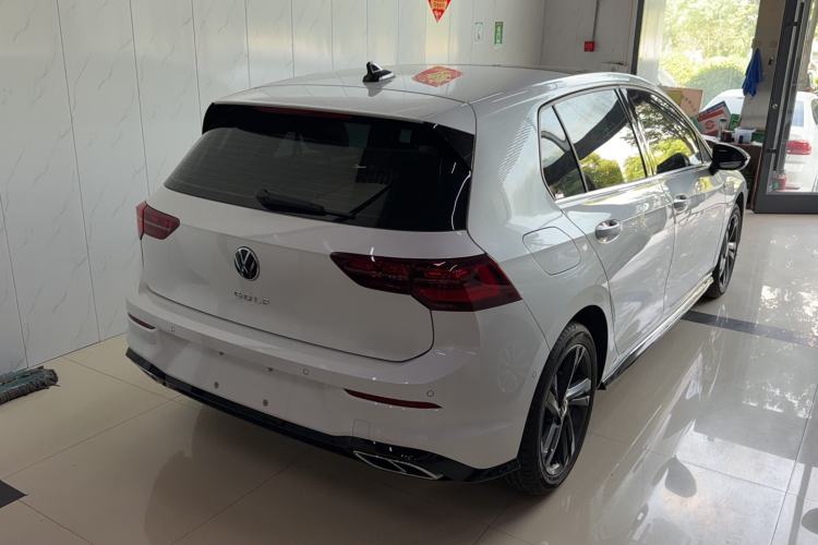 Used Volkswagen Golf 2023 Facelift 280TSI DSG R-Line Lite Rear Right 45 Deg