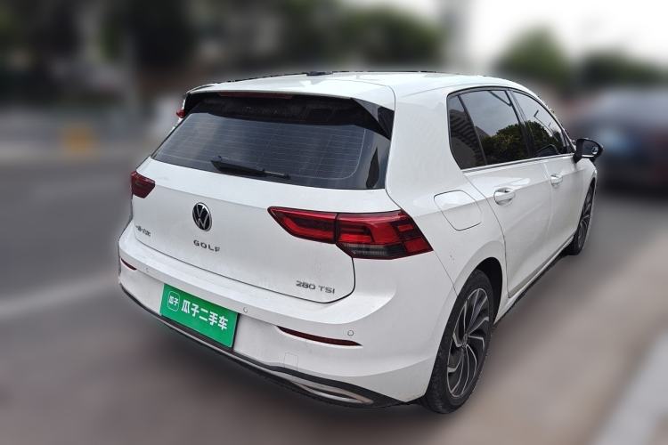 Used Volkswagen Golf 2023 Facelift 280TSI DSG Pro Rear Right 45 Deg