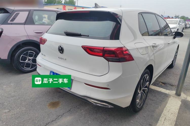 Used Volkswagen Golf 2023 280TSI DSG Pro Rear Right 45 Deg