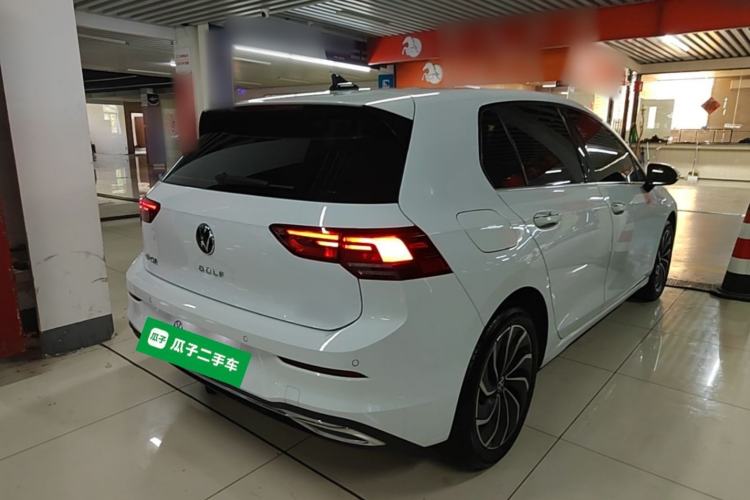 Used Volkswagen Golf 2023 Facelift 280TSI DSG Pro Rear Right 45 Deg