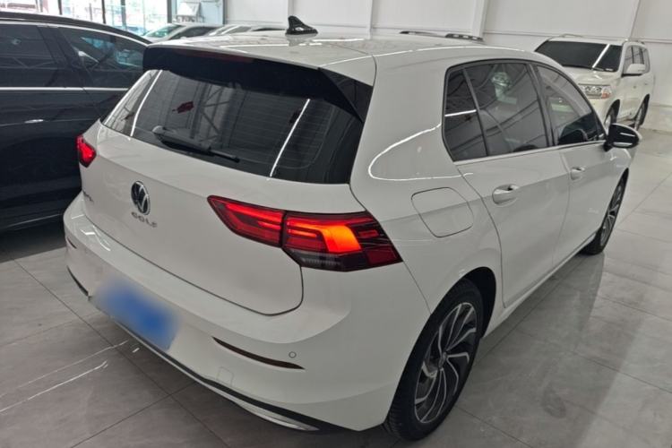 Used Volkswagen Golf 2023 Facelift 280TSI DSG Pro Rear Right 45 Deg