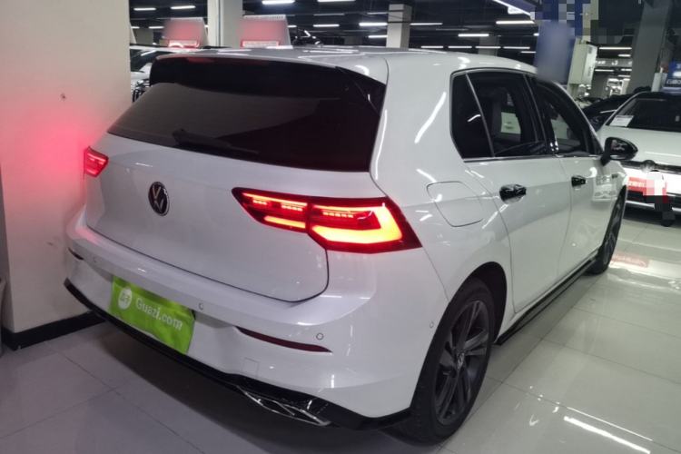 Used Volkswagen Golf 2023 Facelift 280TSI DSG R-Line Lite Rear Right 45 Deg