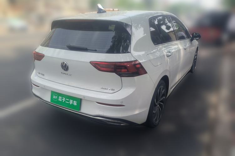 Used Volkswagen Golf 2023 280TSI DSG Pro Rear Right 45 Deg