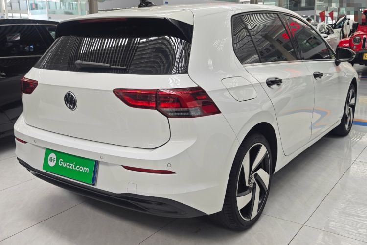 Used Volkswagen Golf 2023 Facelift 280TSI DSG Pro Rear Right 45 Deg
