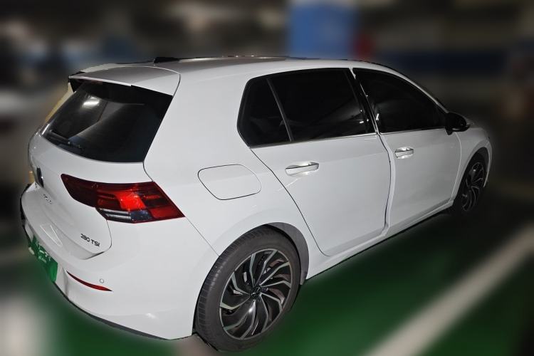 Used Volkswagen Golf 2023 Facelift 280TSI DSG Pro Rear Right 45 Deg