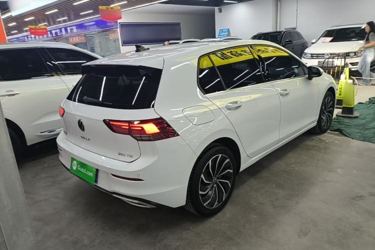 Used Volkswagen Golf 2023 Facelift 280TSI DSG Pro Rear Right 45 Deg
