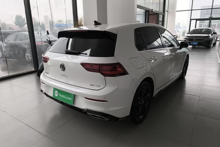 Used Volkswagen Golf 2023 280TSI DSG R-Line Lite Rear Right 45 Deg