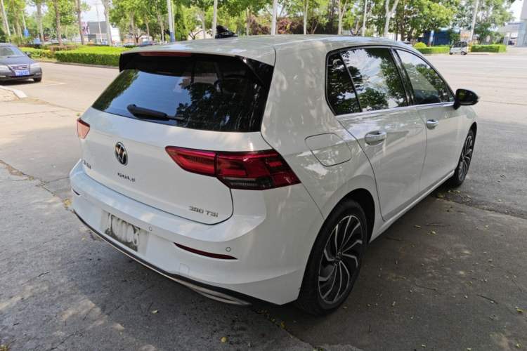 Used Volkswagen Golf 2023 Facelift 280TSI DSG Pro Rear Right 45 Deg