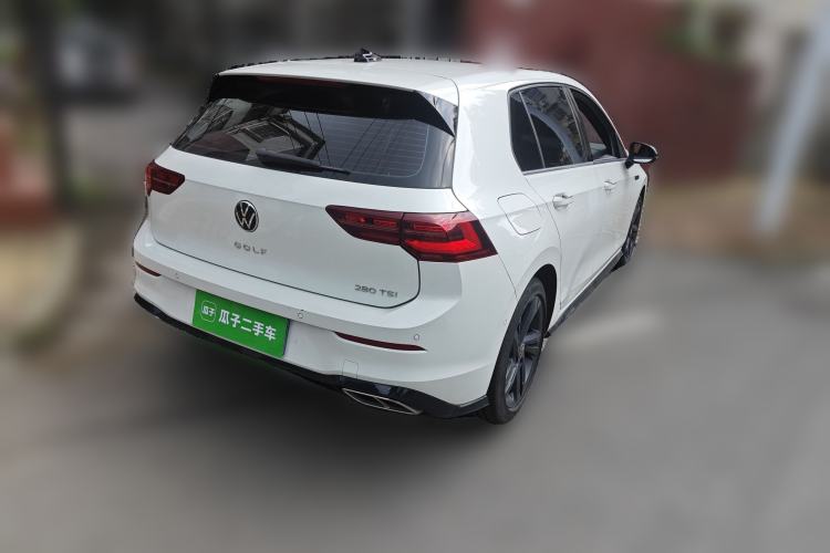 Used Volkswagen Golf 2023 280TSI DSG R-Line Lite Rear Right 45 Deg