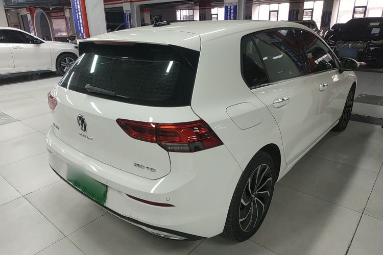 Used Volkswagen Golf 2023 280TSI DSG Pro Rear Right 45 Deg
